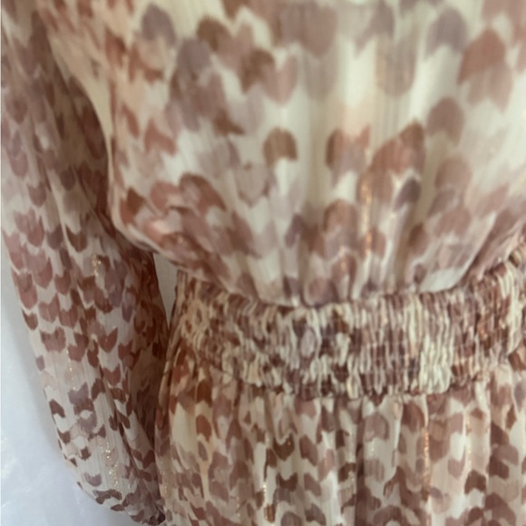 Aqua Long Sleeve Dress in Pink and Cream - Picture 2 of 6